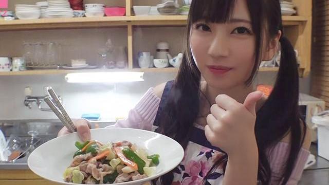 M男クン宅突撃デリバリーSEX…小悪魔200%でイジメまくり無限射精の禁断快楽！